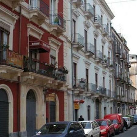Hotel Da Nella Catania Exterior foto